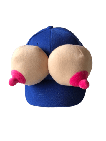 Kasket med Bryster i Plys